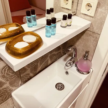 Отель Astra Boutique 5*