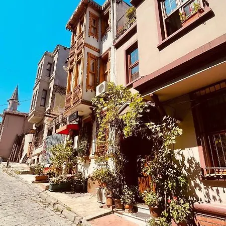 Astra Boutique Hotel